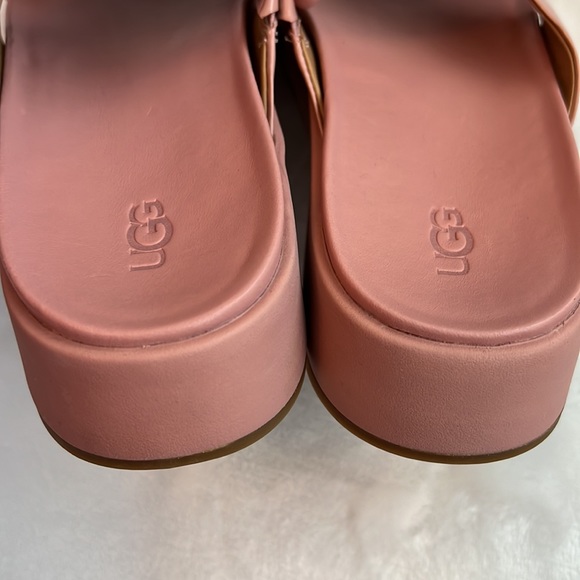 🎉HP🎉NIB Ugg Emily Sandals - Picture 15 of 17